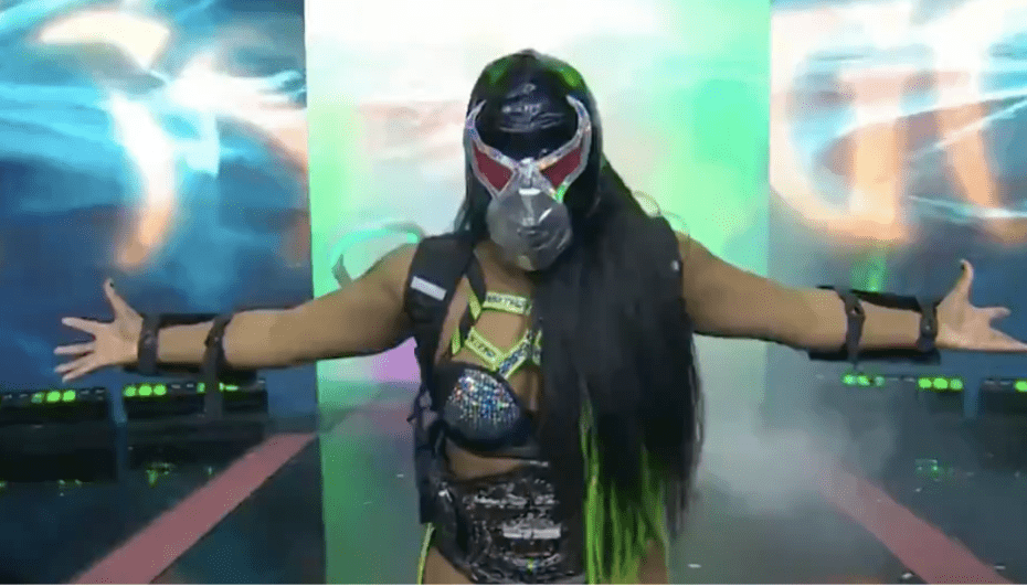 Why Athena's Bane Cosplay Was a Hit at ROH Final Battle!